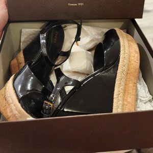 Gucci shoes